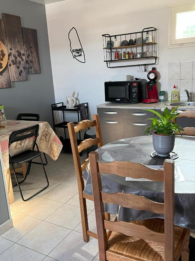 L'arbre De Vy - T2 42m2 Independant, 5 Pers, Garage, Proche Gare Apartment