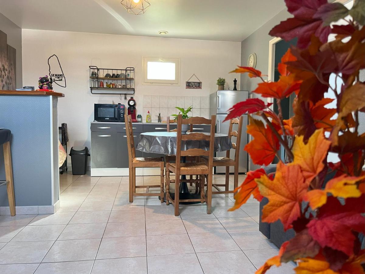 L'arbre De Vy - T2 42m2 Independant, 5 Pers, Garage, Proche Gare Apartment *