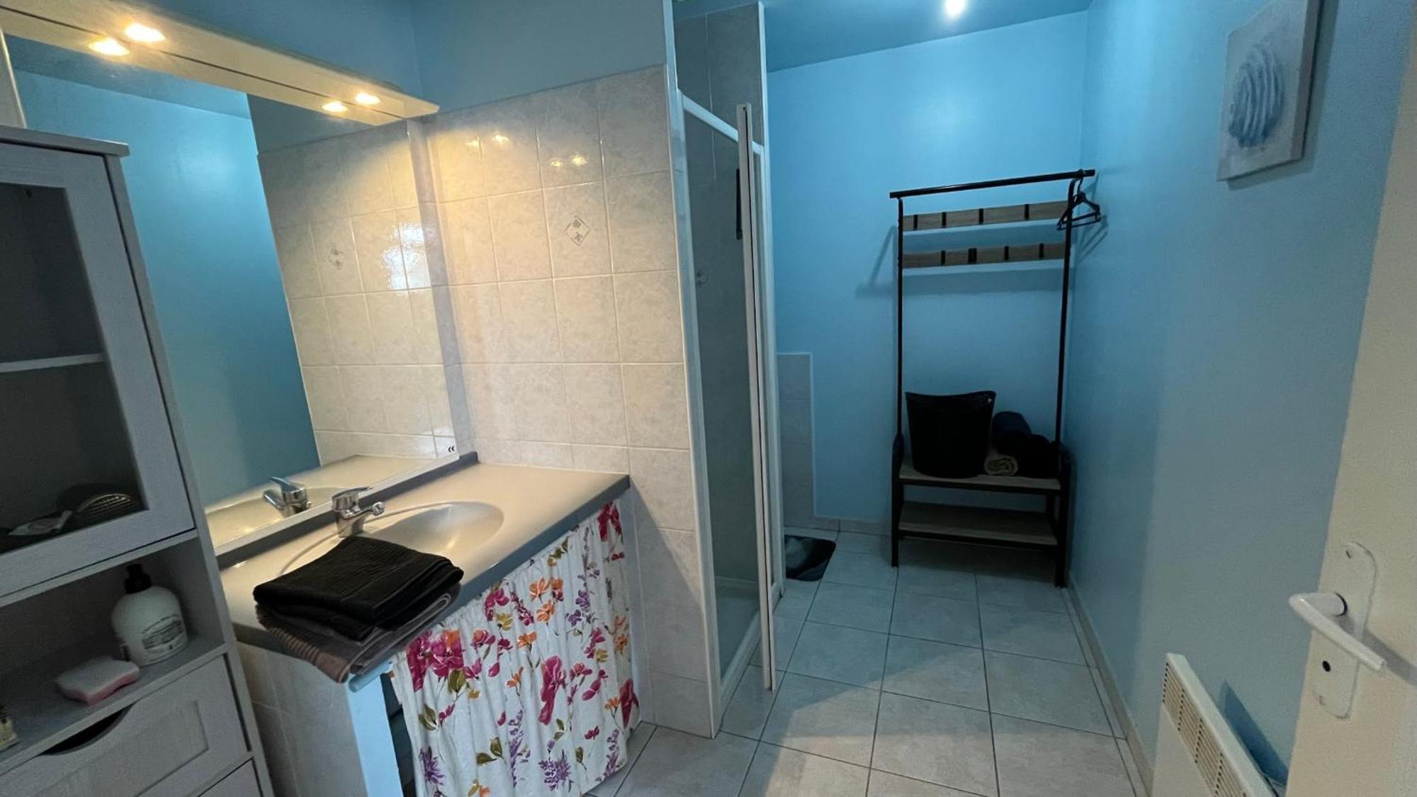 L'arbre De Vy - T2 42m2 Independant, 5 Pers, Garage, Proche Gare * Le Mans